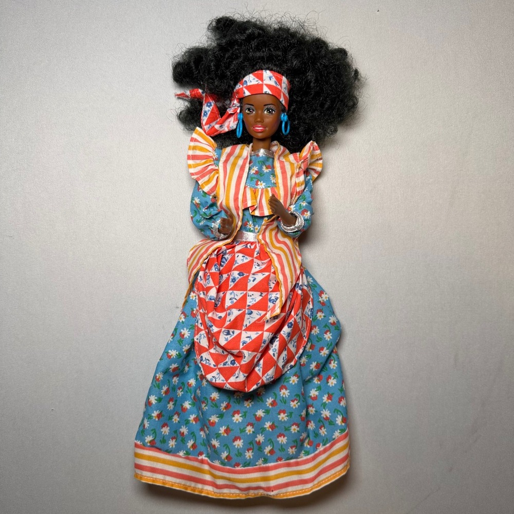 Vintage 1966 Mattel Barbie Shani Asha AA Doll African‎ American Patchwork Dress
